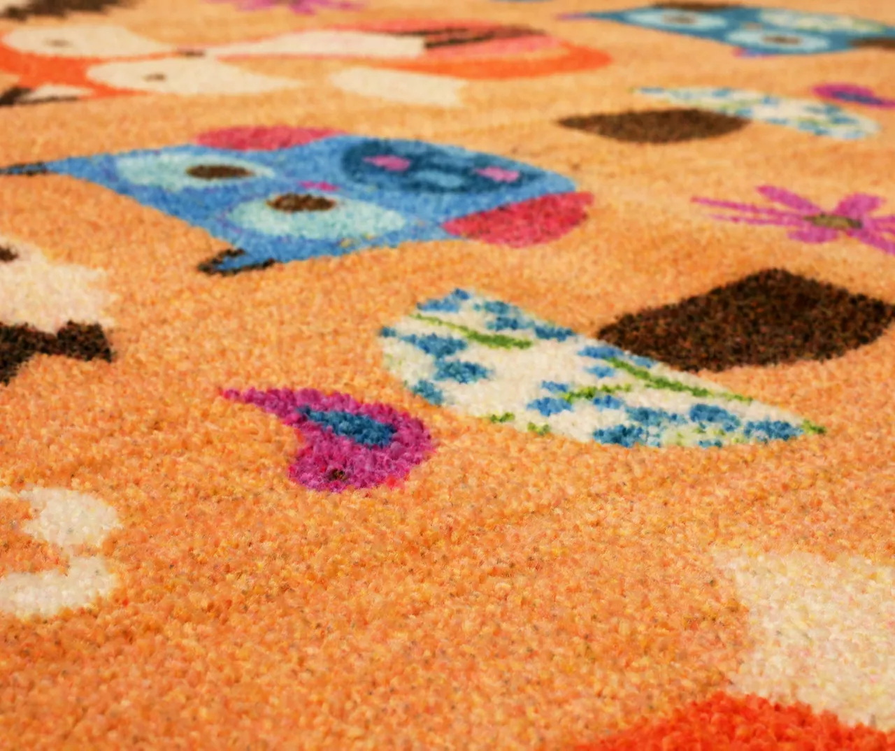 Animal Toss Orange & Multi-Color Area Rug, (5' X 8') - Image 7