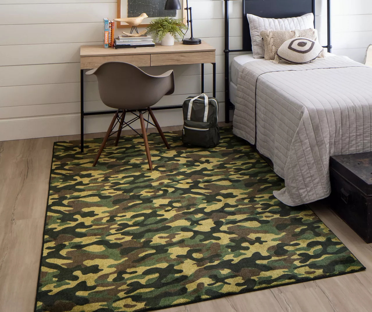 Green, Black & Brown Camouflage Area Rug, (3' 4" X 5') - Image 3